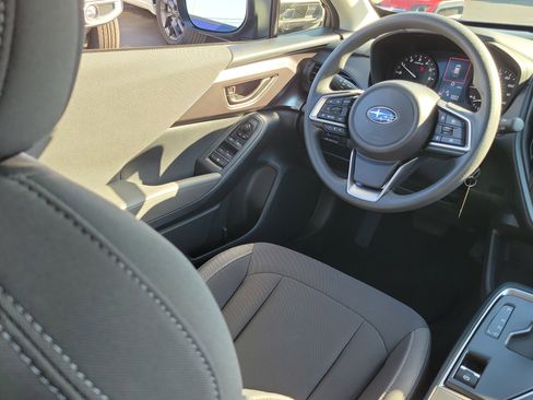 Certified 2025 Subaru Impreza Hatchback image 14