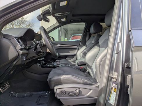 Used 2022 Audi SQ5 Premium Plus w/ Premium Plus Package image 9