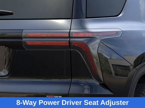 New 2026 Chevrolet Traverse Z71 w/ LPO, Floor Liner Package image 12