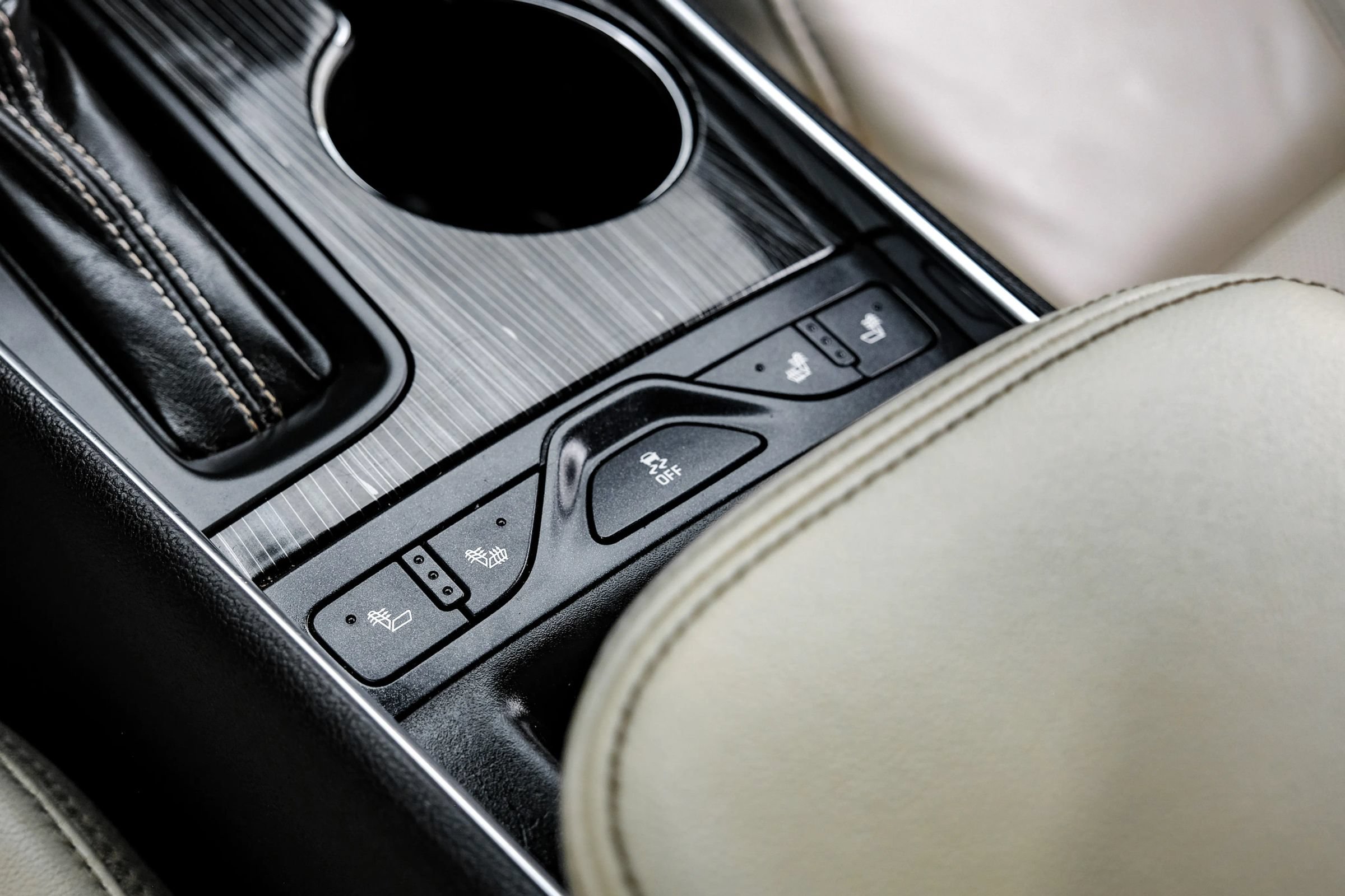 Used 2018 Chevrolet Impala Premier FWD image 26