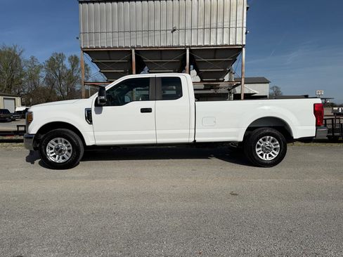 Used 2019 Ford F350 XL w/ XL Value Package image 2