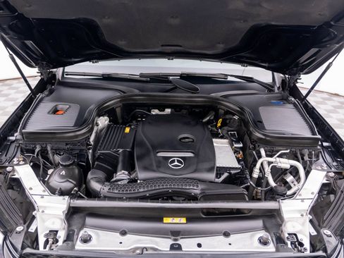 Certified 2019 Mercedes-Benz GLC 300 4MATIC image 26