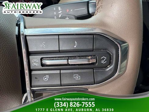 Used 2025 GMC Yukon Denali w/ Denali Reserve Package AWD/4WD image 21