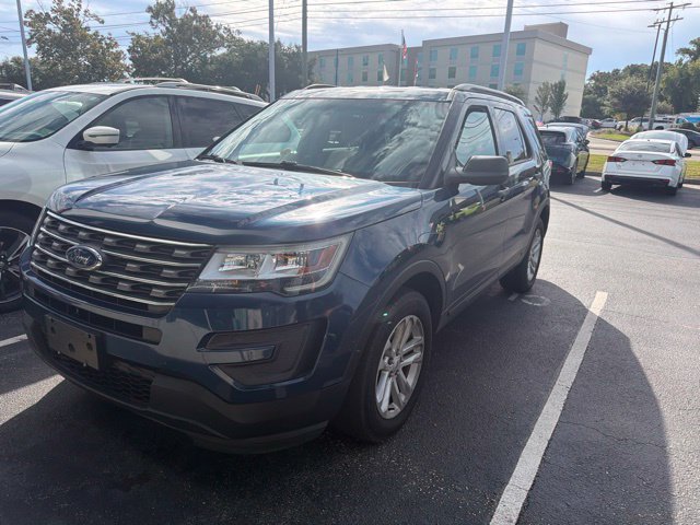 Used 2017 Ford Explorer 4WD image 1