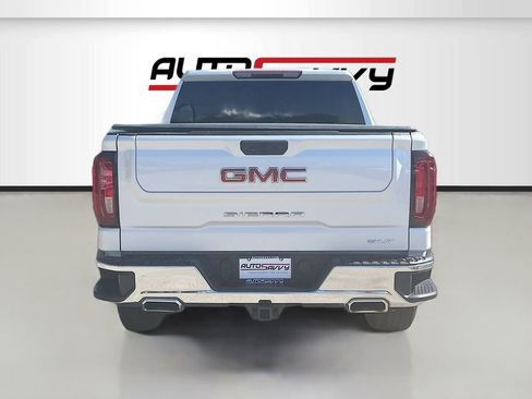Used 2023 GMC Sierra 1500 SLT w/ X31 Off-Road Package image 6