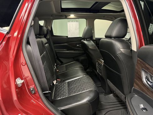 Used 2023 Nissan Murano Platinum w/ Cargo Package image 18