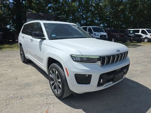 Used 2022 Jeep Grand Cherokee L Overland w/ Luxury Tech Group IV AWD/4WD image 1