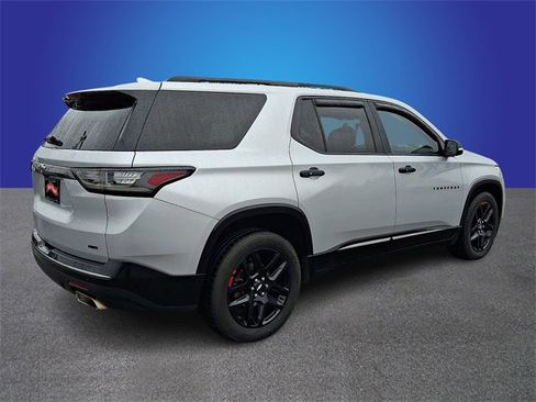 Used 2018 Chevrolet Traverse Premier w/ Redline Edition image 5