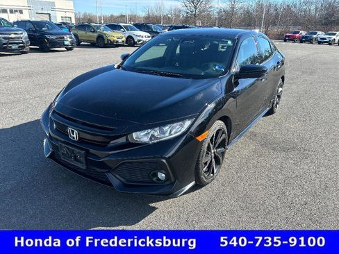 Used 2018 Honda Civic Sport image 2