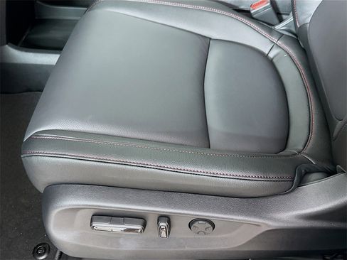 Used 2026 Honda Odyssey Sport-L image 9