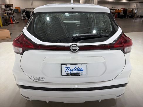 Used 2024 Nissan Kicks S image 5