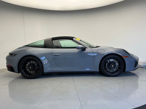 Used 2024 Porsche 911 Targa 4S image 31