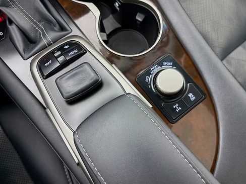 Used 2018 Lexus RX 350 AWD w/ Premium Package image 37