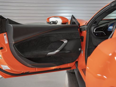 Used 2025 Ferrari 296 GTS RWD image 21