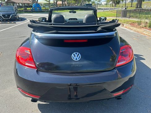 Used 2013 Volkswagen Beetle 2.0T FWD image 12