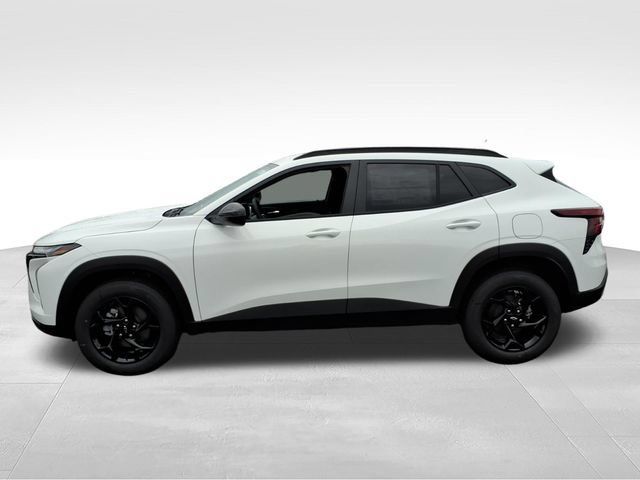 New 2026 Chevrolet Trax LT w/ Midnight Edition FWD image 6