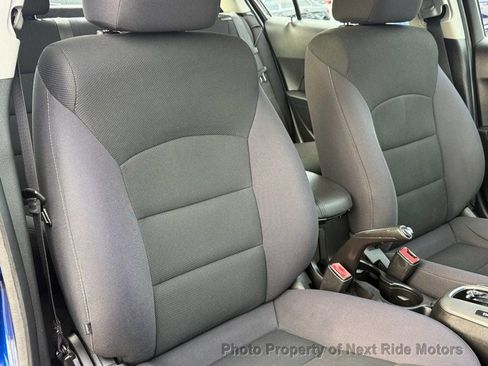 Used 2012 Chevrolet Cruze LT w/ All-Star Edition image 17
