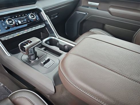 Certified 2023 GMC Sierra 1500 Denali image 20