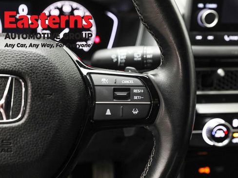 Used 2023 Honda Civic Sport image 16