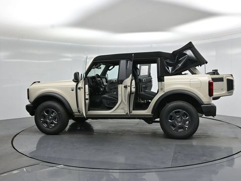 New 2026 Ford Bronco Big Bend AWD/4WD image 33