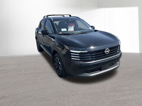 New 2026 Nissan Kicks SV w/ SV Premium Package image 3