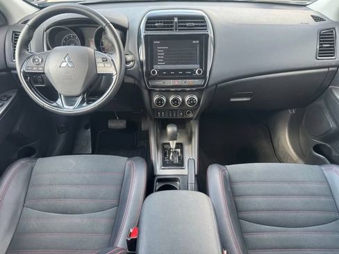 Used 2025 Mitsubishi Outlander Sport ES AWD/4WD image 22