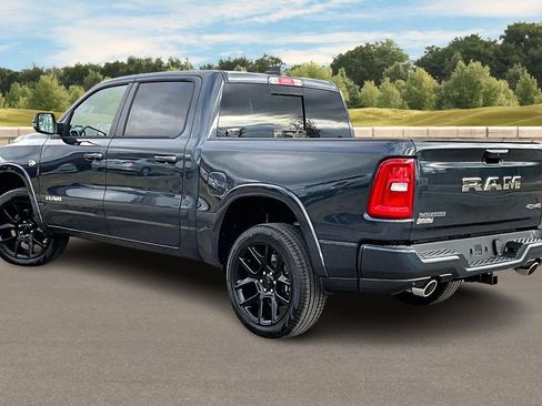 New 2026 RAM 1500 Laramie AWD/4WD image 3