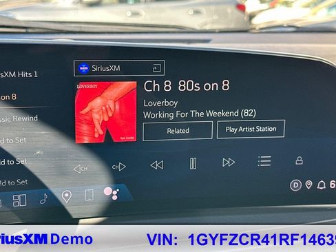 Used 2024 Cadillac XT4 Premium Luxury image 39