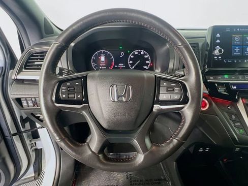 Used 2025 Honda Odyssey Sport-L image 16