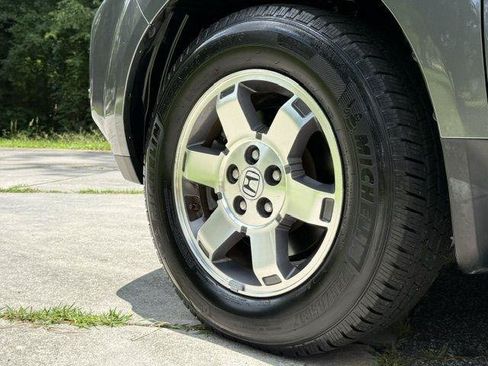 Used 2010 Honda Pilot Touring image 25