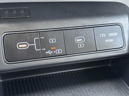 Used 2024 Hyundai Kona SEL FWD image 27