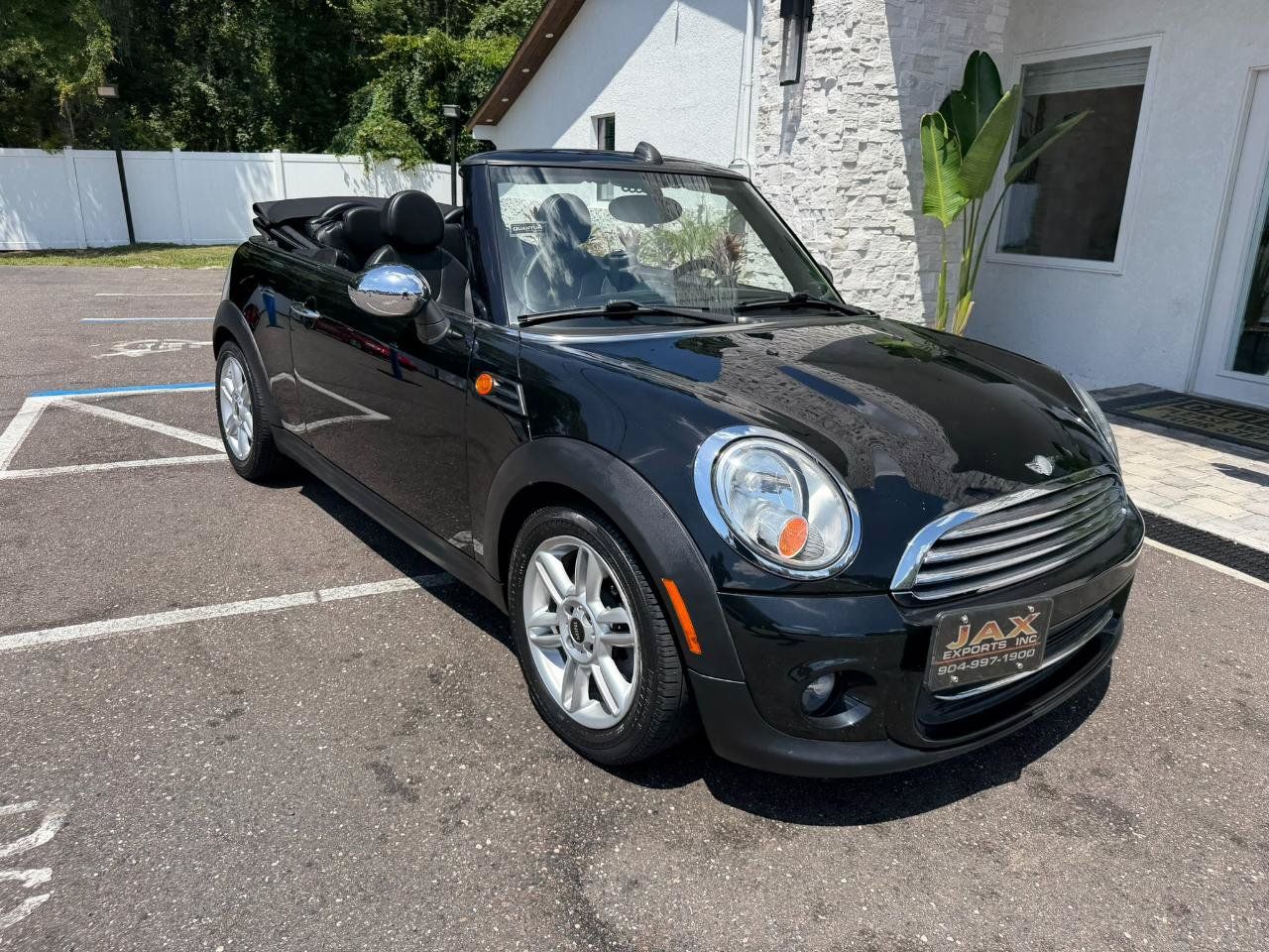 Used 2012 MINI Cooper Convertible FWD image 16