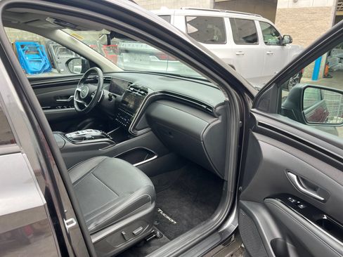 Used 2024 Hyundai Tucson Limited AWD/4WD image 24