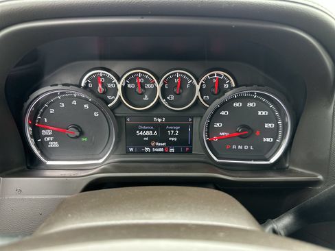 Used 2021 Chevrolet Silverado 1500 LTZ w/ LTZ Premium Package AWD/4WD image 12