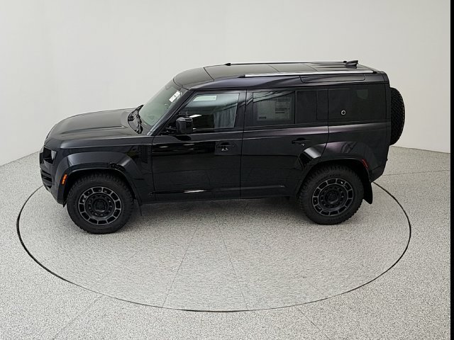 New 2026 Land Rover Defender 110 OCTA AWD/4WD image 36