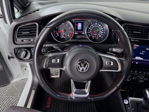Used 2018 Volkswagen GTI S image 13