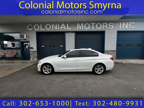 Used 2018 BMW 330i xDrive Sedan w/ Premium Package AWD/4WD image 1