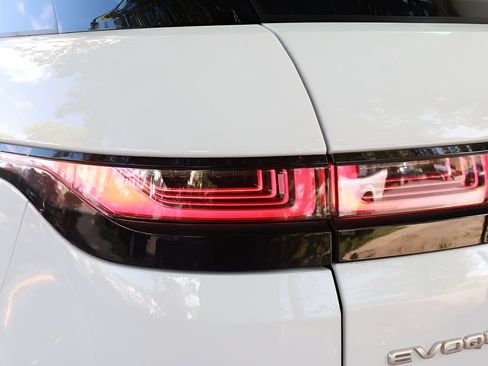 Used 2022 Land Rover Range Rover Evoque S AWD/4WD image 29