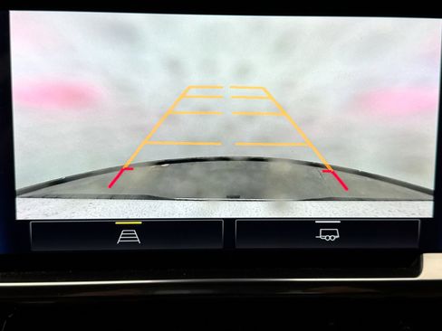 Used 2024 Chevrolet Silverado 1500 LT image 10