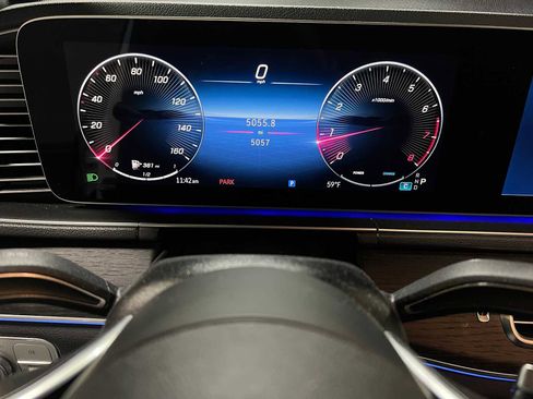 Used 2025 Mercedes-Benz GLE 350 4MATIC image 30