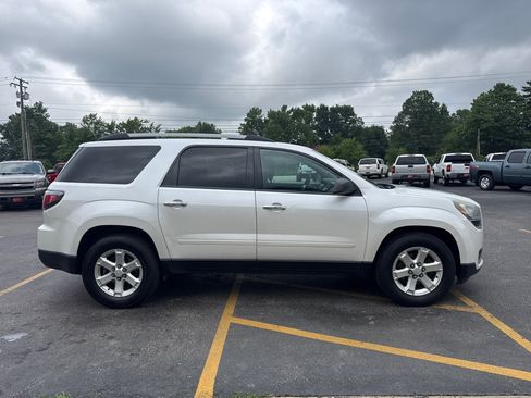 Used 2016 GMC Acadia SLE AWD/4WD image 5