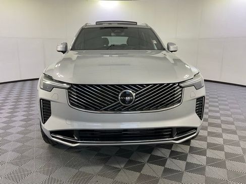 Certified 2025 Volvo XC90 T8 Ultra AWD/4WD image 2