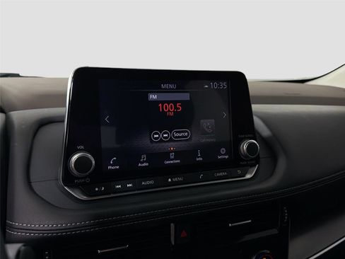 Used 2021 Nissan Rogue SV FWD image 14