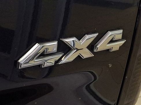 Used 2017 RAM 1500 Express AWD/4WD image 10