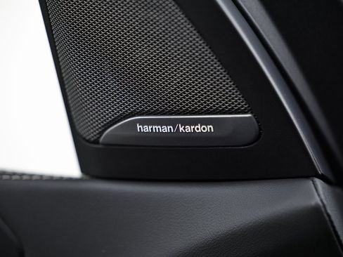 New 2026 BMW X5 xDrive40i w/ Executive Package image 24