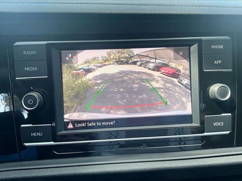 Used 2020 Volkswagen Jetta SE FWD image 27
