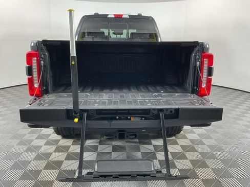 Used 2023 Ford F350 Lariat w/ Lariat Ultimate Package image 8