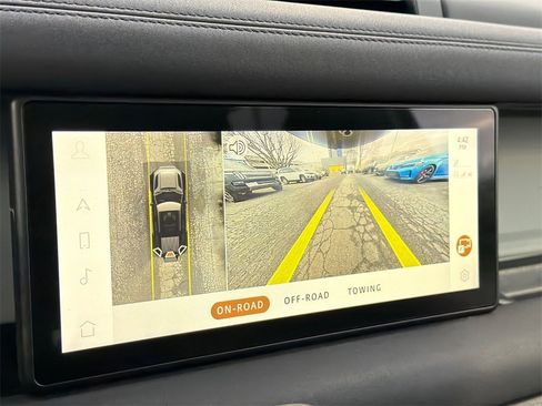 Used 2020 Land Rover Defender 110 S image 28