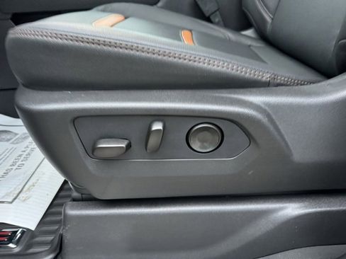 Certified 2025 GMC Sierra 1500 AT4 w/ AT4 Premium Package image 12