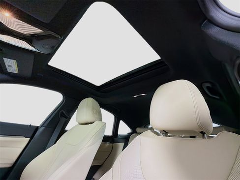 New 2026 BMW 430i xDrive w/ M Sport Package image 15